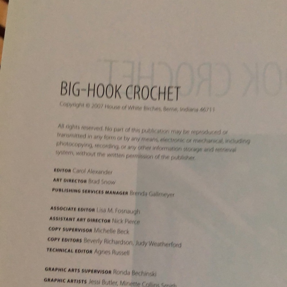 Big-Hook Crochet Book - Picture 3 of 10